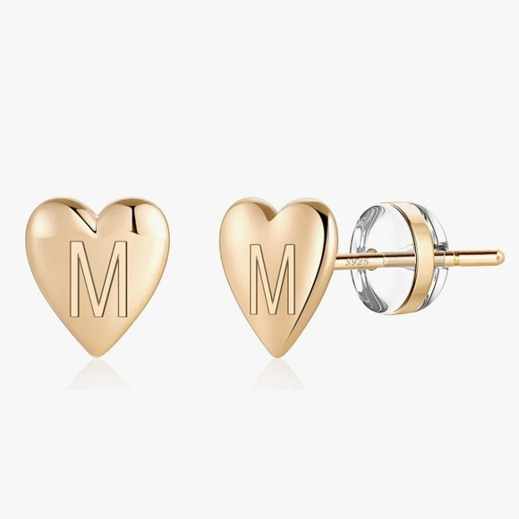 14kgp 925 Initial HEART ❤️ STUD EARRINGS All Letters A-Z - Picture 2 of 4